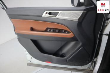 2018 - kg mobility (ssangyong) rexton