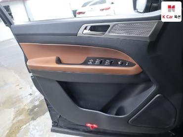 2019 - kg mobility (ssangyong) rexton
