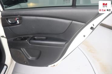 2010 - kia roche