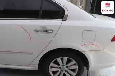 2010 - kia roche