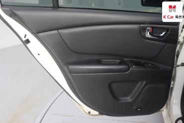 2010 - kia roche