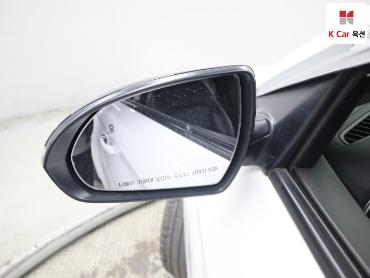 2018 - hyundai avante