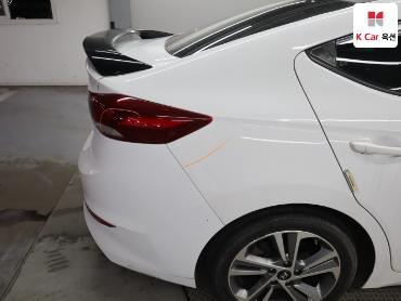 2018 - hyundai avante