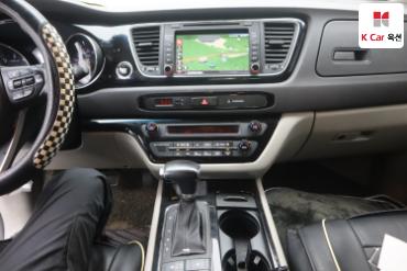 2017 - kia carnival