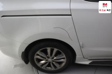 2017 - kia carnival