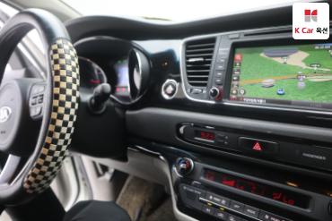 2017 - kia carnival