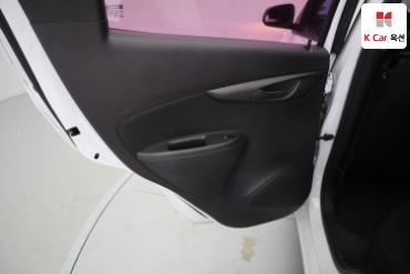 2016 - chevrolet spark