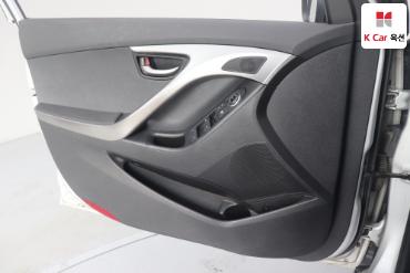 2011 - hyundai avante