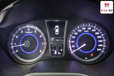 2012 - hyundai grandeur