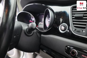 2015 - kia carnival