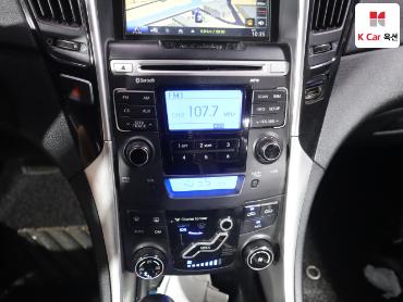 2011 - hyundai sonata