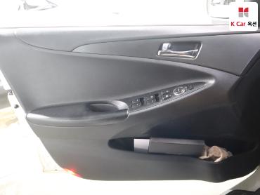 2011 - hyundai sonata