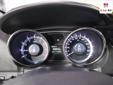 2011 - hyundai sonata