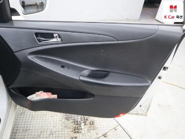 2011 - hyundai sonata