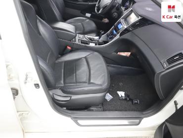 2011 - hyundai sonata