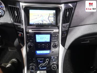 2011 - hyundai sonata