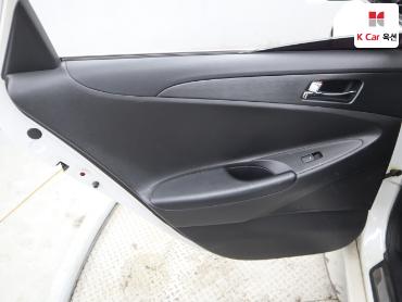 2011 - hyundai sonata