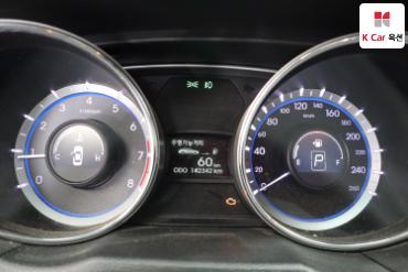 2011 - hyundai sonata