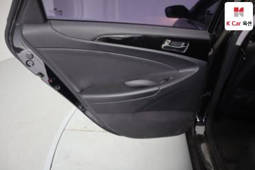 2011 - hyundai sonata