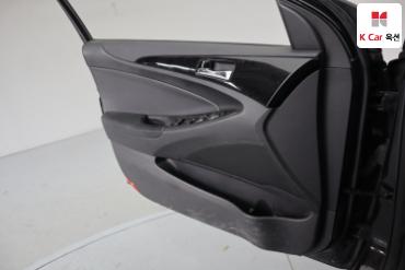 2011 - hyundai sonata