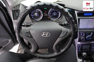 2011 - hyundai sonata