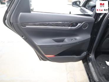 2018 - hyundai grandeur