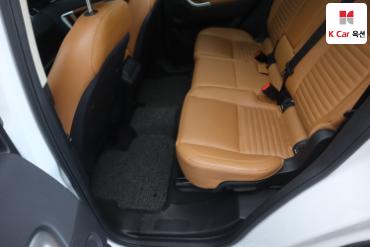 2018 - land rover discovery