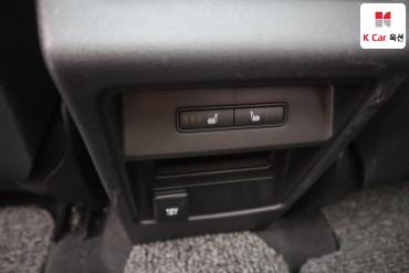 2018 - land rover discovery