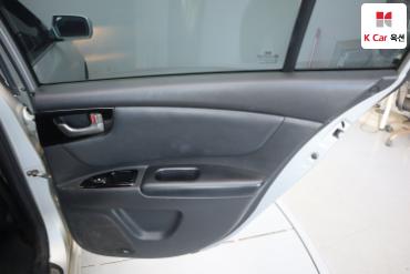 2009 - kia roche