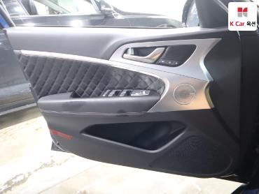 2019 - genesis g70