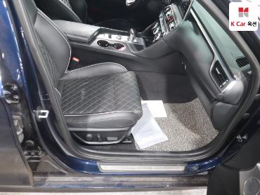 2019 - genesis g70