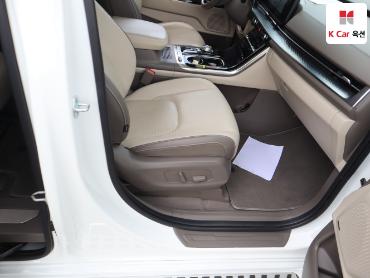 2023 - kia carnival