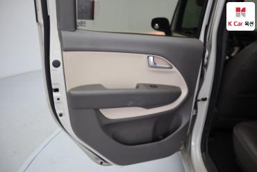 2012 - kia ray