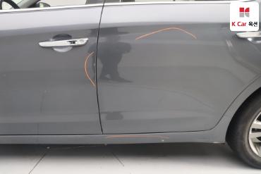 2017 - hyundai avante