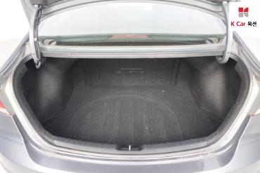 2017 - hyundai avante