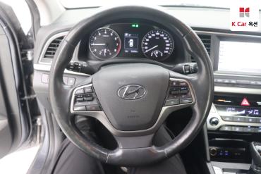 2017 - hyundai avante