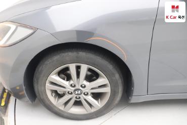 2017 - hyundai avante