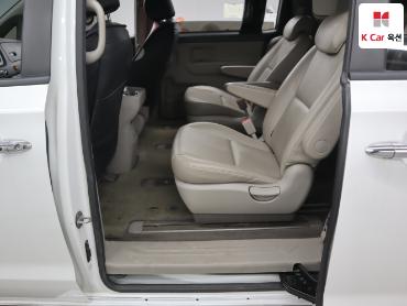 2016 - kia carnival