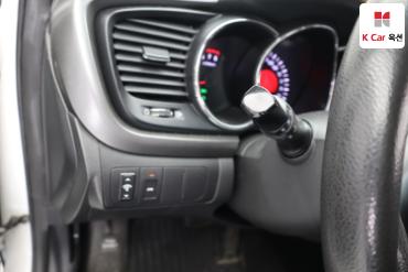 2011 - kia k5