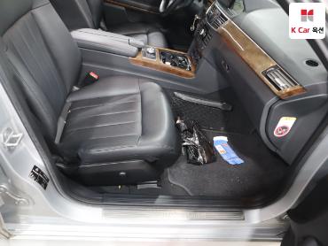 2011 - mercedes-benz e300