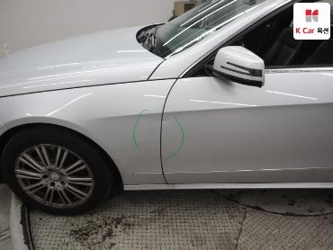 2011 - mercedes-benz e300