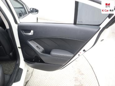 2015 - kia k3
