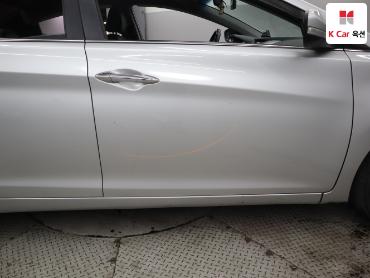 2014 - hyundai avante