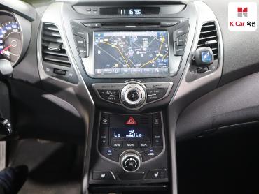 2014 - hyundai avante