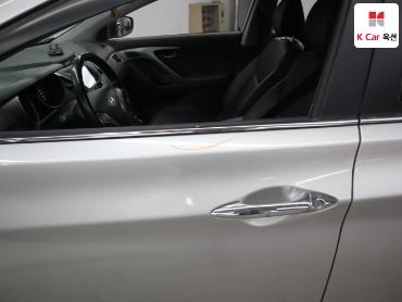 2014 - hyundai avante