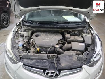2014 - hyundai avante