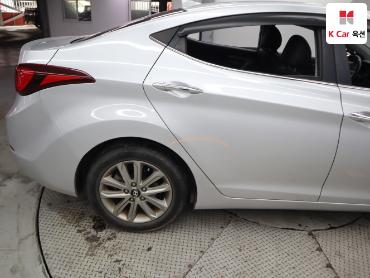 2014 - hyundai avante