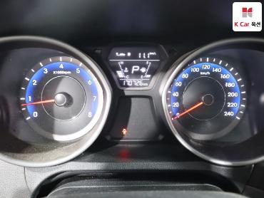 2014 - hyundai avante
