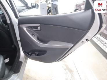 2014 - hyundai avante