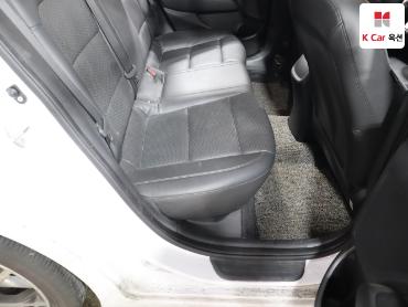 2019 - hyundai avante